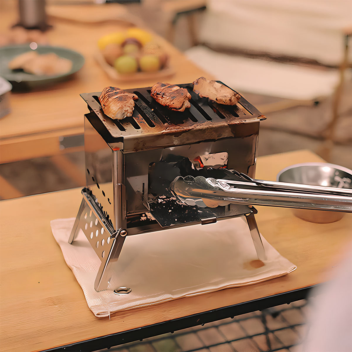 Portable Wood-Burning Stove – 930g Ultra-Light Card-Style Foldable BBQ for Camping | Traverseon