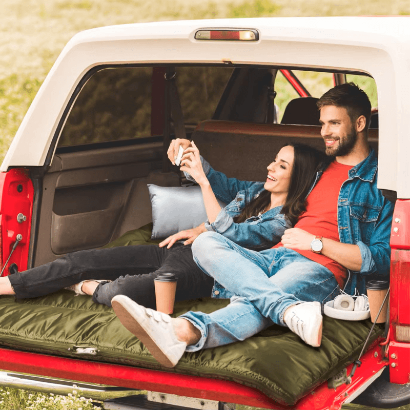 Double Sleeping Bag for Adults – 87 × 59 in, 3-Season, with 2 Pillows | Traverseon