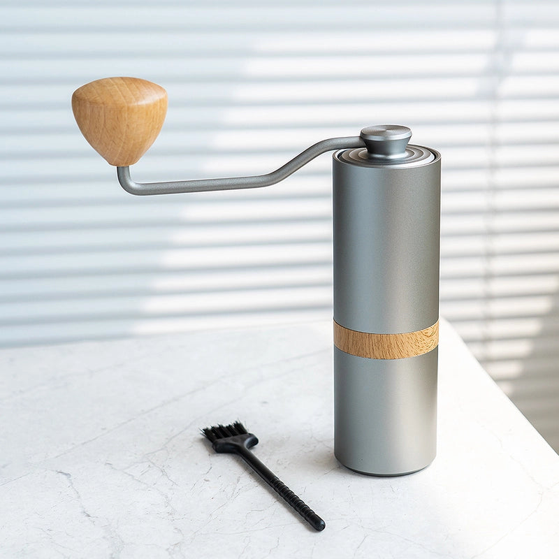 Traverseon Dual-Bearing Precision Portable Coffee Grinder