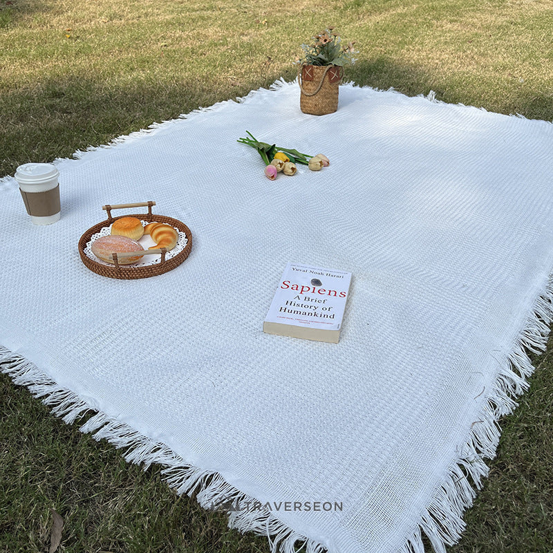 3-Season Woven Picnic Blanket – 9 Sizes for Indoor-Outdoor Use | Traverseon