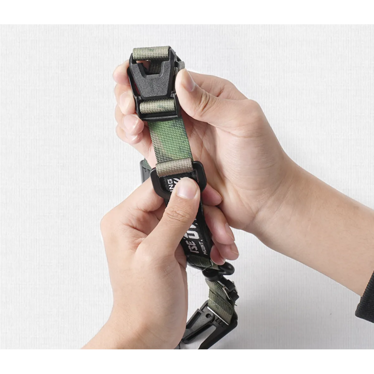 Traverseon Tactical Gear Strap Hook