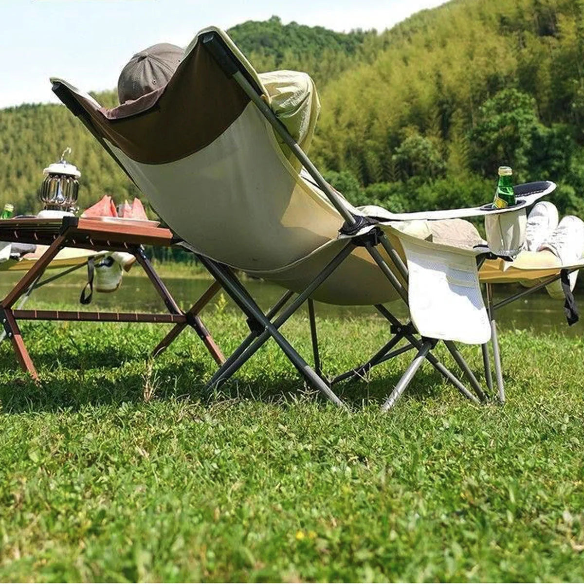 Traverseon Aerospace Aluminum Reclining Chair