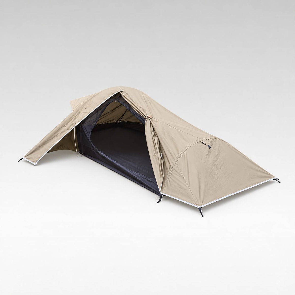 Ultralight 1P Backpacking Tent — 1.35 kg, Stealth Design, 4-Season Universal, Wind and Rainproof