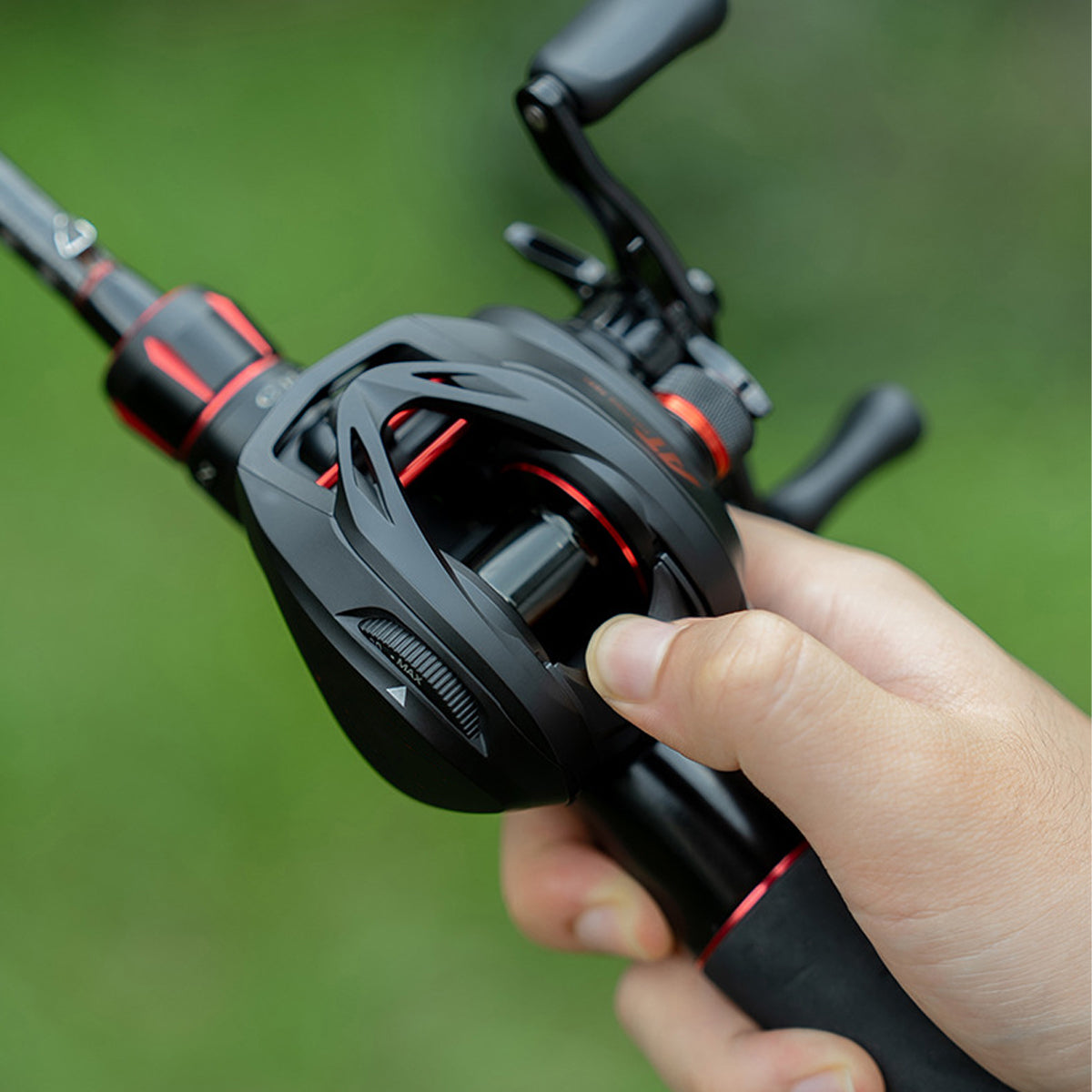 Traverseon Flux™ 20 Ultralight Baitcasting Reel