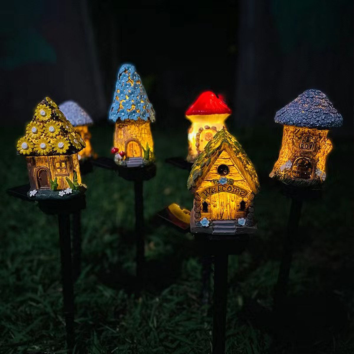 Lawn & Garden Christmas Lights – Outdoor Rain-Snow Resistant Decor | Traverseon