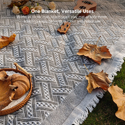 3-Season Camping Picnic Blanket – Moisture-Resistant Outdoor Travel Blanket | Traverseon